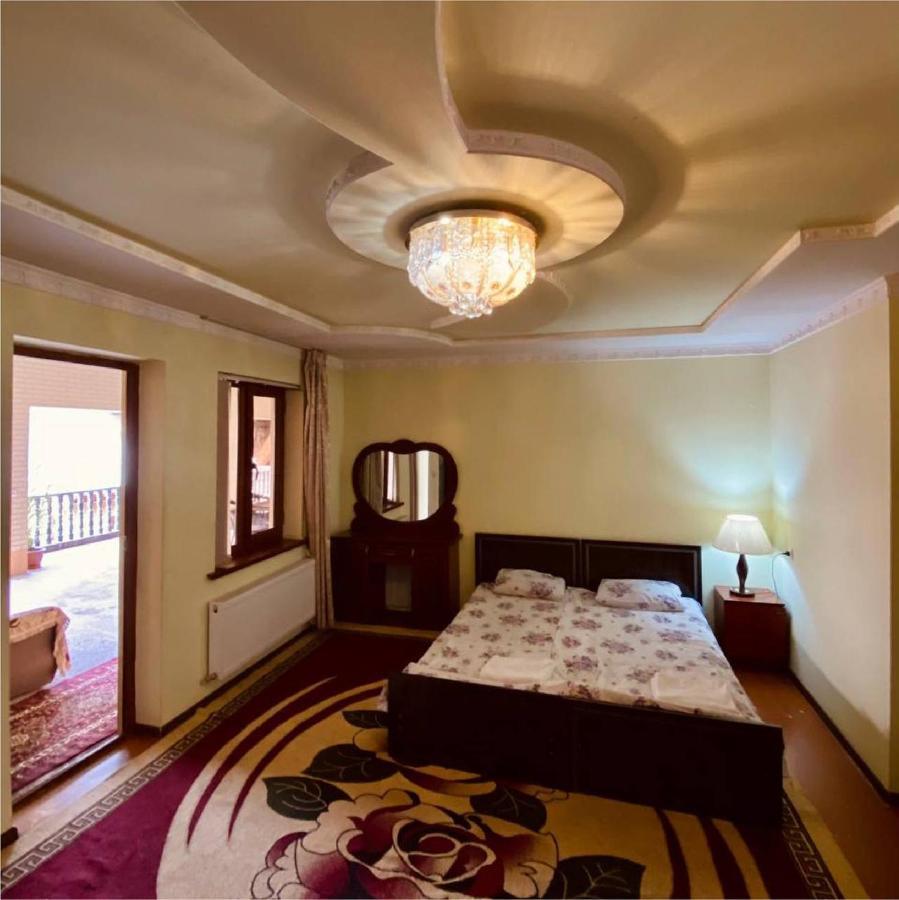 Hotel Rahmon Samarkand Eksteriør bilde